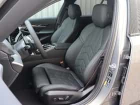 BMW i5 (2026) thumbnail 5