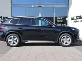 BMW iX1 (2026) thumbnail 6