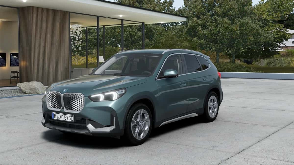 BMW iX1 (2026) — foto 1
