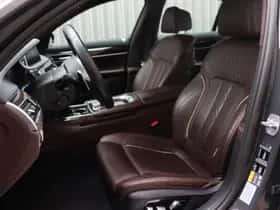 BMW 7-Serie (2020) thumbnail 4