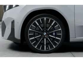 BMW iX3 (2026) thumbnail 6