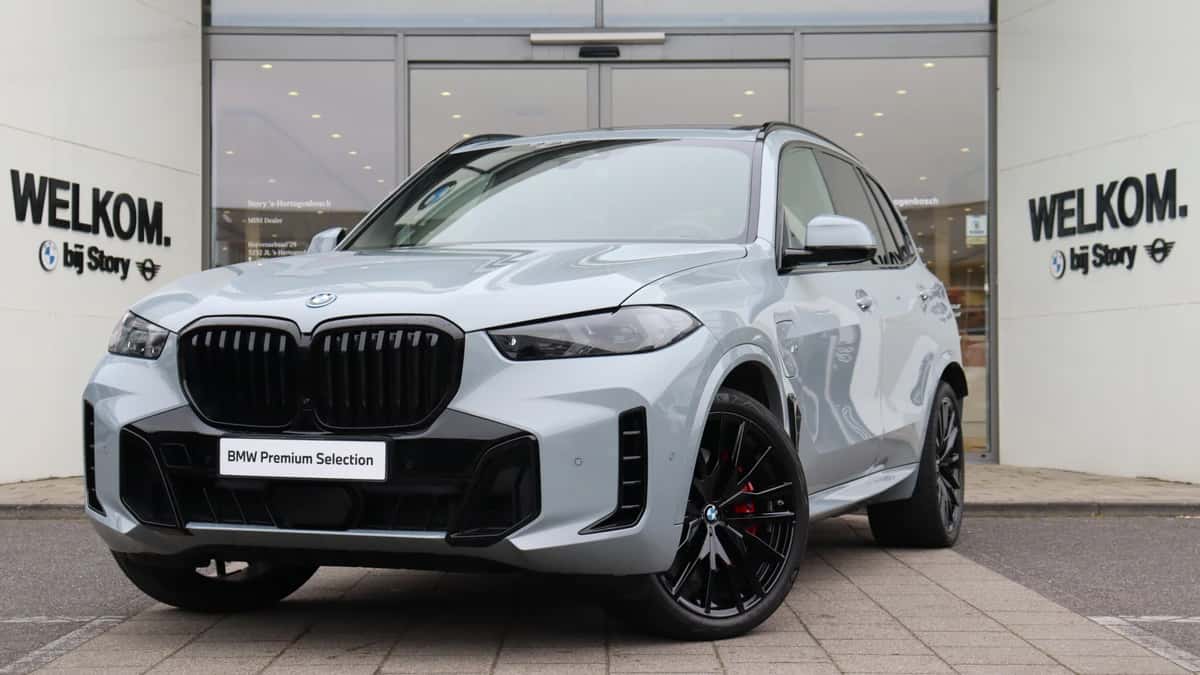 BMW X5 (2026) — foto 1