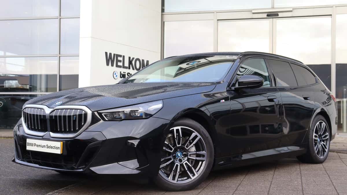 BMW i5 (2026) — foto 1
