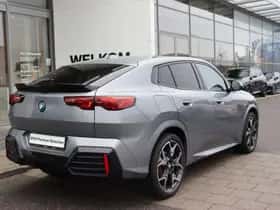 BMW iX2 (2026) thumbnail 8