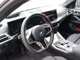 BMW i4 (2026) thumbnail 11