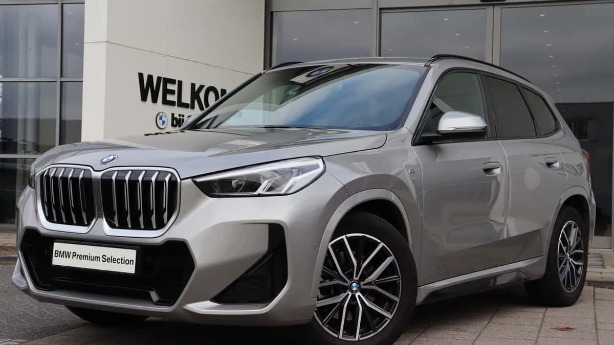 BMW X1 (2025) — foto 1