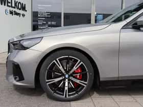 BMW i5 (2026) thumbnail 4