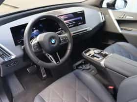 BMW iX (2025) thumbnail 12