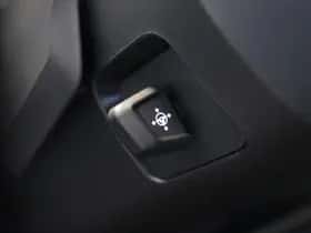 BMW iX (2025) thumbnail 30