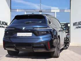 BMW iX (2025) thumbnail 9