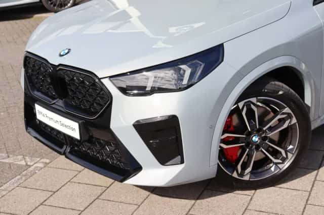 BMW X2 (2025) thumbnail 2