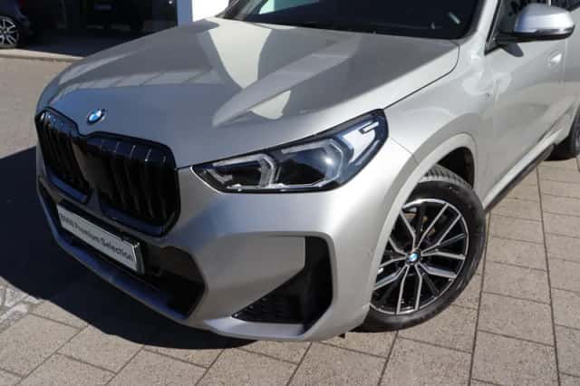 BMW X1 (2025) thumbnail 2