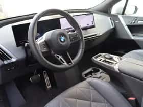 BMW iX (2025) thumbnail 16