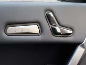 BMW iX (2025) thumbnail 18