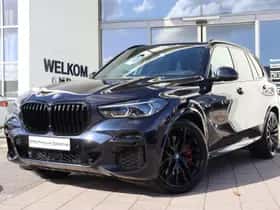 BMW X5 (2022)