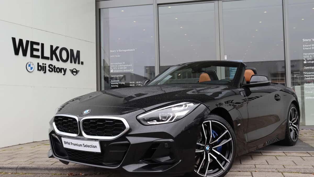 BMW Z4 (2025) — foto 1