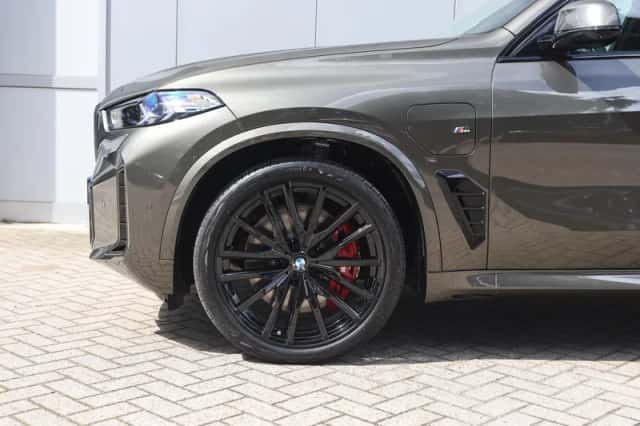 BMW X5 (2026) thumbnail 5