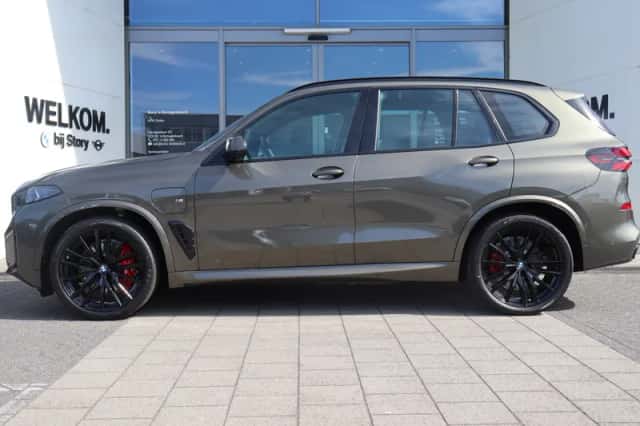 BMW X5 (2026) thumbnail 3