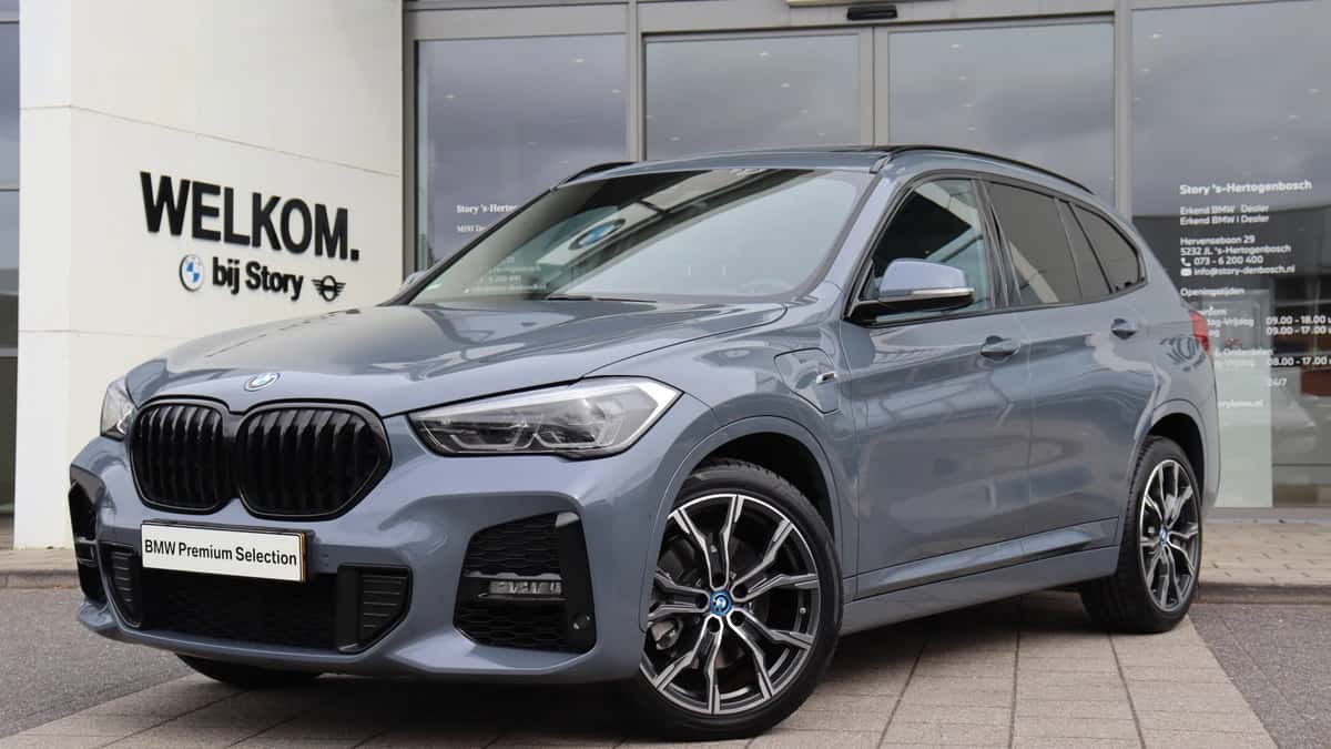 BMW X1 (2022) — foto 1