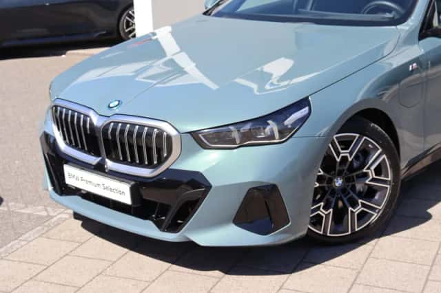BMW 5-Serie (2025) thumbnail 2