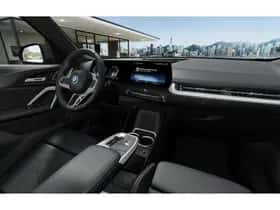 BMW iX1 (2026) thumbnail 8