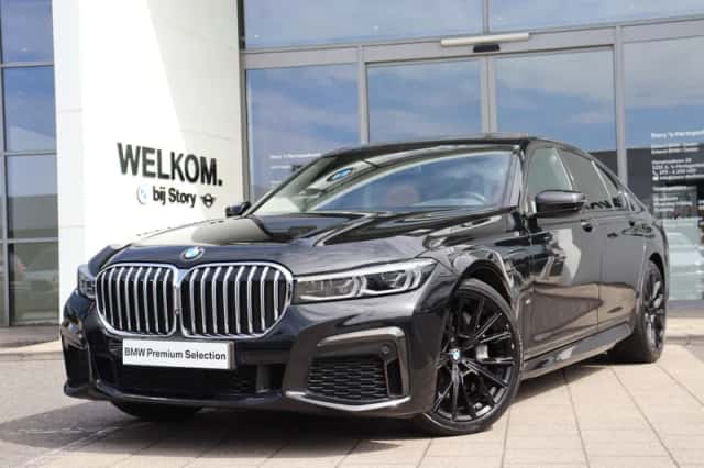 BMW 7-Serie (2021) thumbnail 1