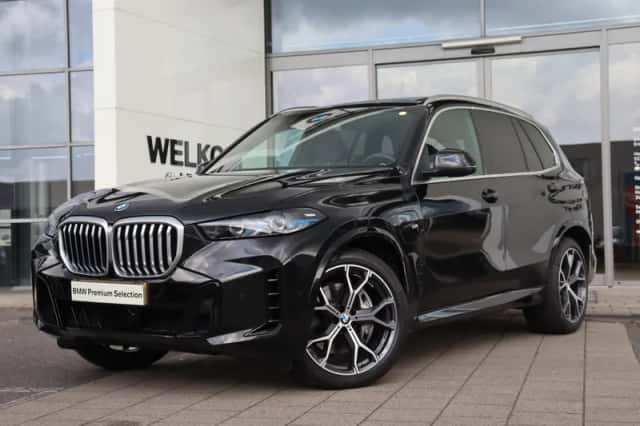 BMW X5 (2025) thumbnail 1