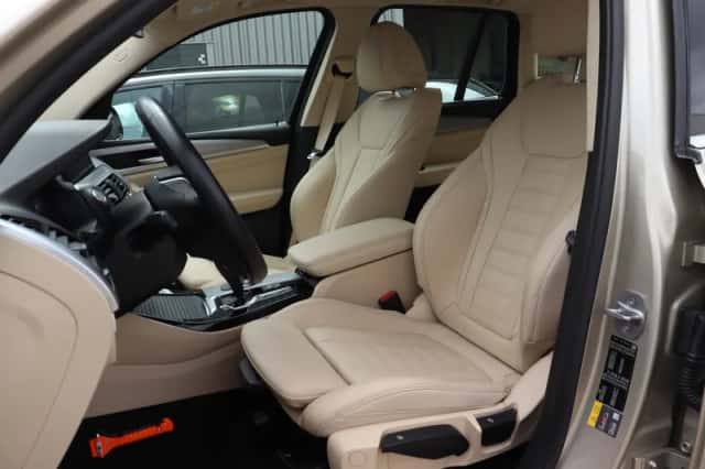 BMW X3 (2020) thumbnail 3