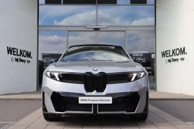 BMW iX3 (2026) thumbnail 3
