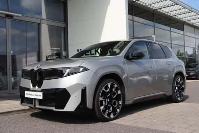 BMW iX3 (2026) thumbnail 5