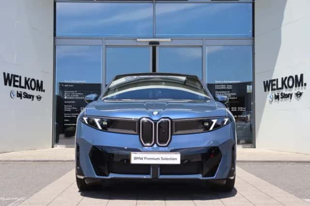 BMW iX3 (2026) thumbnail 3