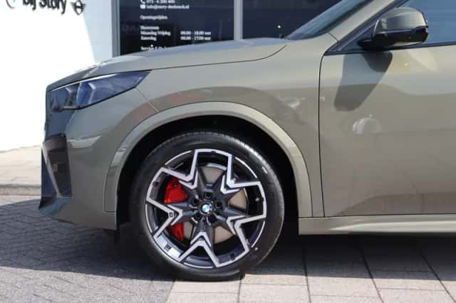 BMW iX2 (2026) thumbnail 4