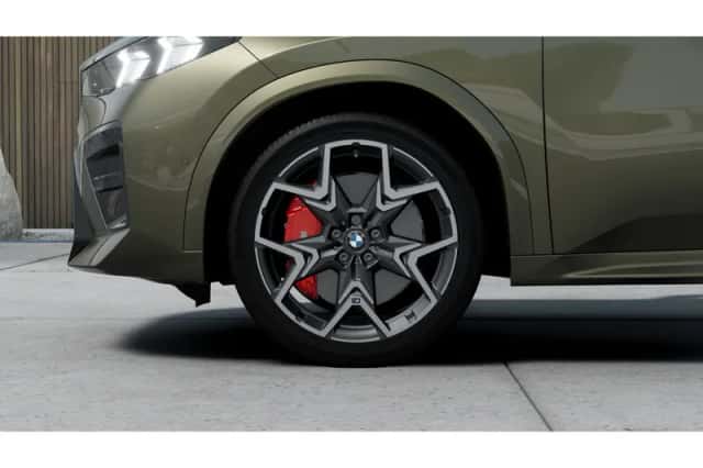 BMW iX2 (2026) thumbnail 6