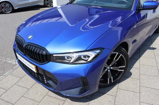 BMW 3-Serie (2025) thumbnail 2