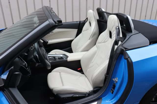 BMW Z4 (2019) thumbnail 4