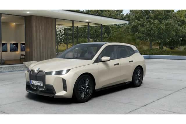 BMW iX (2026) thumbnail 1