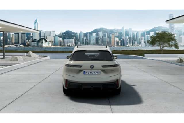 BMW iX (2026) thumbnail 4