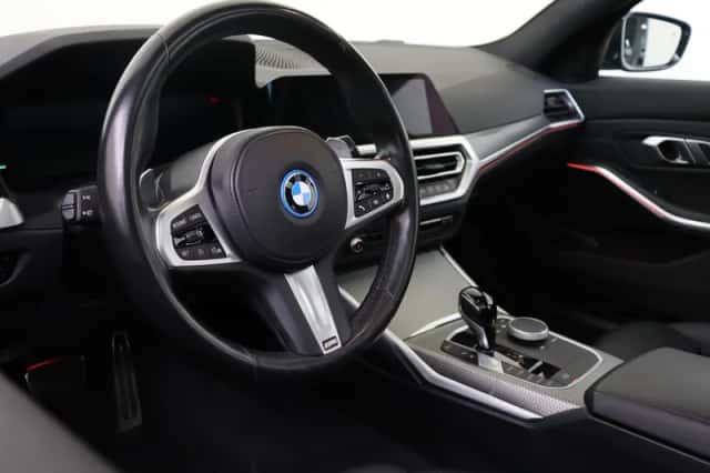 BMW 3-Serie (2022) thumbnail 3