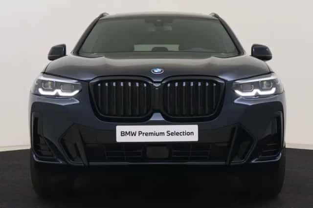 BMW X3 (2024) thumbnail 4