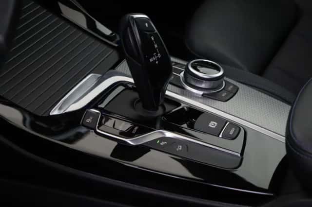 BMW X3 (2018) thumbnail 6