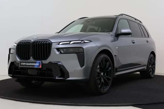 BMW X7 (2026) thumbnail 1