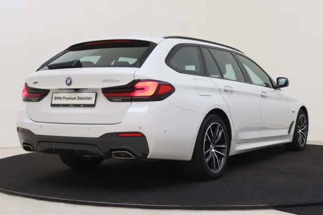 BMW 5-Serie (2022) thumbnail 2