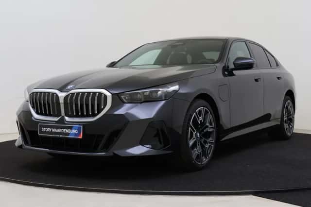 BMW 5-Serie (2026) thumbnail 1