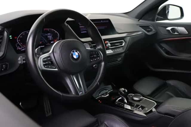 BMW 1-Serie (2021) thumbnail 3