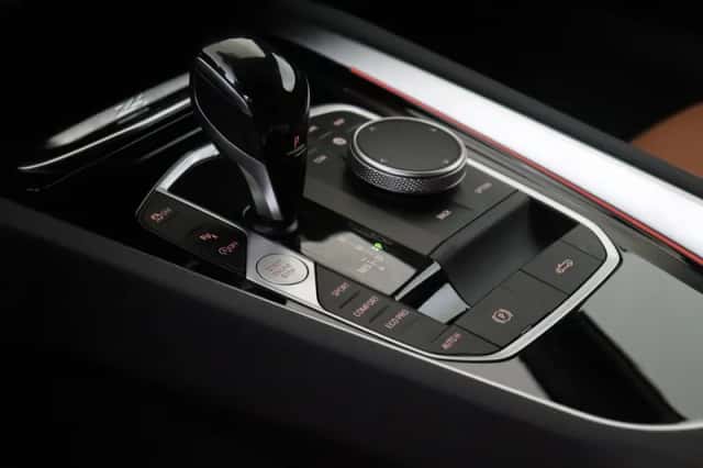 BMW Z4 (2026) thumbnail 6