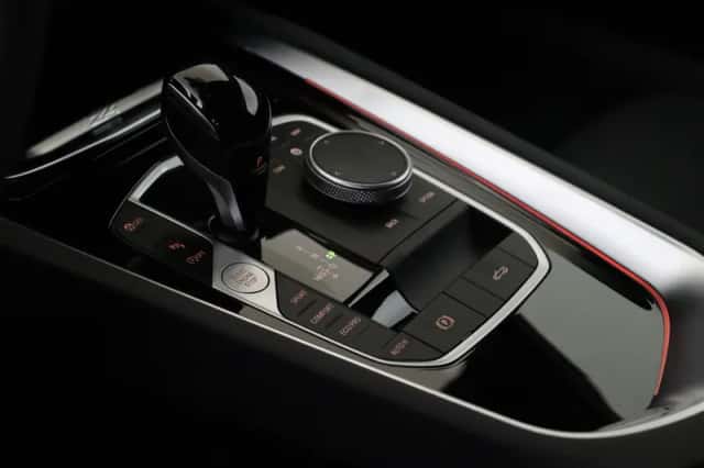 BMW Z4 (2026) thumbnail 6