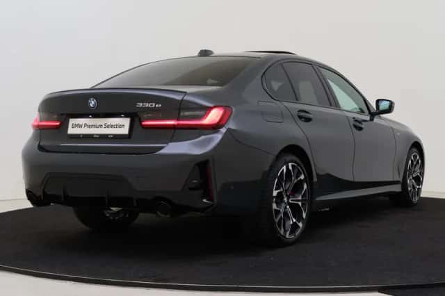 BMW 3-Serie (2026) thumbnail 2