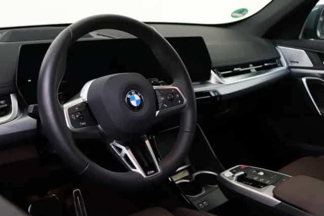 BMW X1 (2025) thumbnail 3