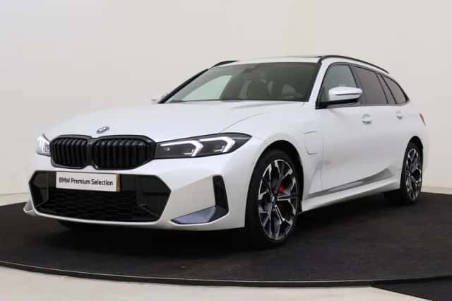 BMW 3-Serie (2025) thumbnail 1