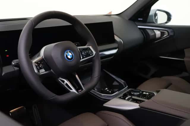 BMW X3 (2026) thumbnail 3
